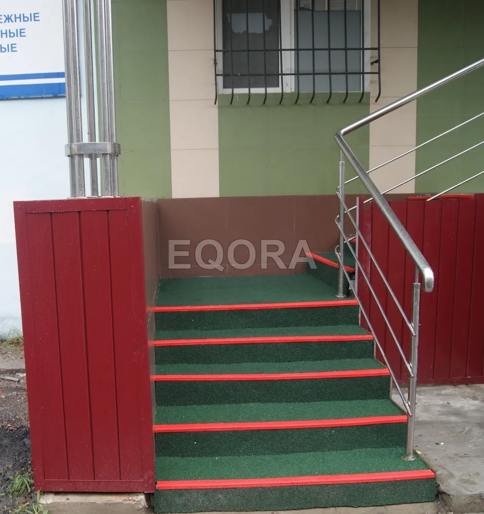 Противоскользящее покрытие из резиновой крошки для пандуса в Жуковском